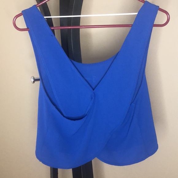 Flowy top - Picture 2 of 5